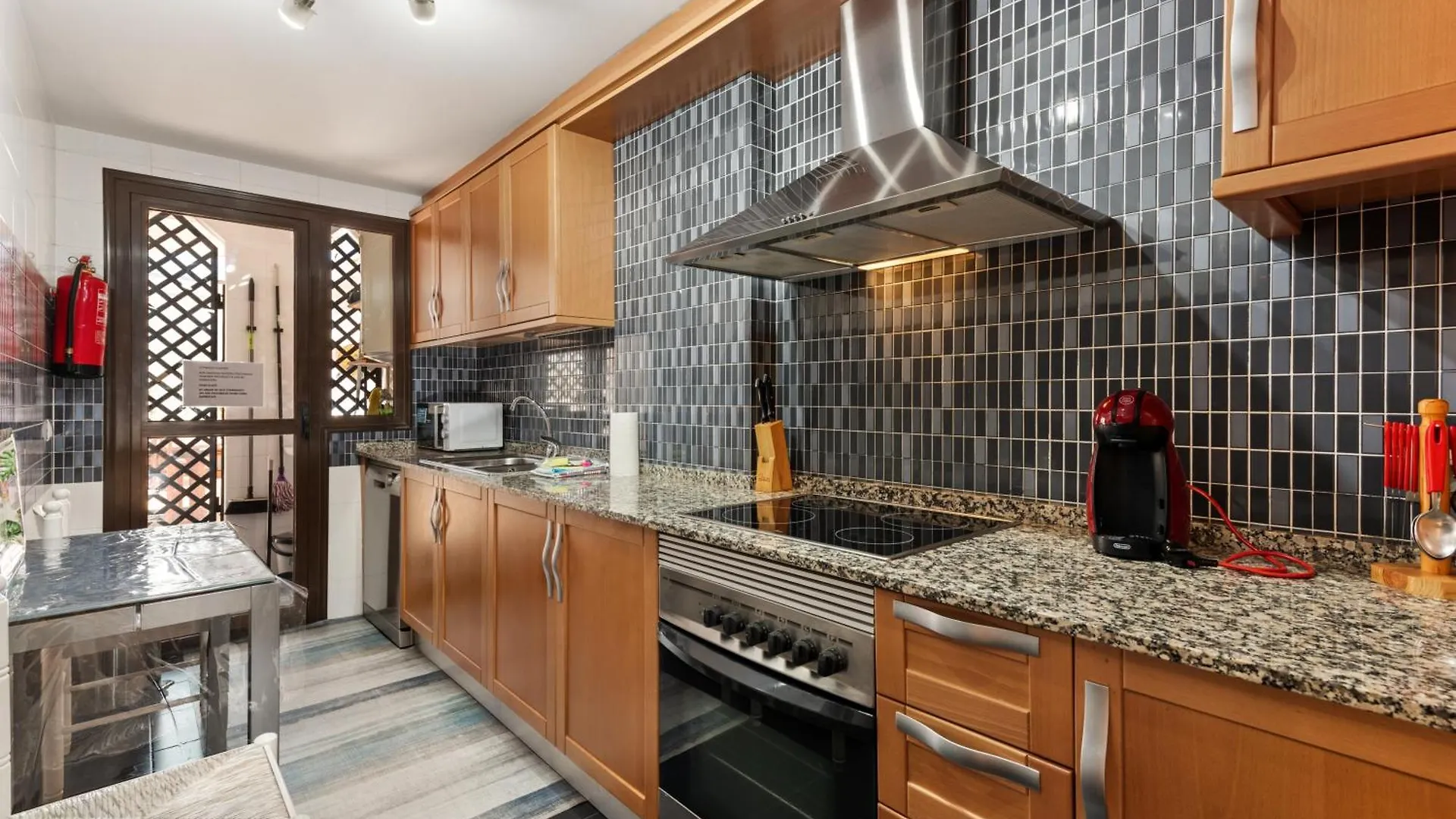 مبيت وإفطار إِستيبونا Golf Hills فندق مبيت وإفطار